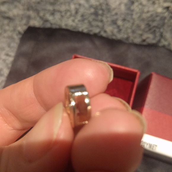 Beautiful pendant by Valentino - Picture 3 of 8